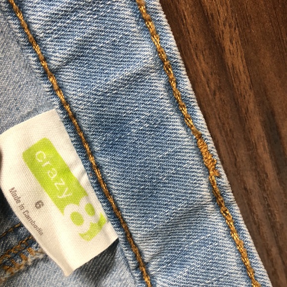 Crazy 8 distressed /fringe light denim jean skirt - Picture 2 of 4